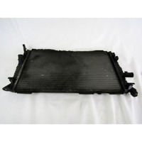 RADIATOR VODE OEM N. 3M5H-8005-TK ORIGINAL REZERVNI DEL FORD FOCUS DA HCP DP MK2 BER/SW (2005 - 2008) DIESEL LETNIK 2005