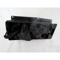 PREDAL ZA DOKUMENTE OEM N. 1Y0885981B ORIGINAL REZERVNI DEL VOLKSWAGEN NEW BEETLE 9C1 1C1 1Y7 (1999 - 2006) DIESEL LETNIK 2004