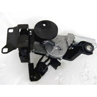 MOTORCEK ZADNJEGA BRISALCA OEM N. 1397220497 ORIGINAL REZERVNI DEL BMW SERIE 3 BER/SW/COUPE/CABRIO E90/E91/E92/E93 (2005 -2009) DIESEL LETNIK 2006