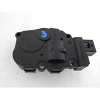 MOTORCEK OGREVANJA OEM N. CZ113930-0711 ORIGINAL REZERVNI DEL BMW SERIE 3 BER/SW/COUPE/CABRIO E90/E91/E92/E93 (2005 -2009) DIESEL LETNIK 2006