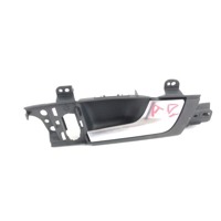 NOTRANJA KLJUKA  OEM N. 8P4837020E ORIGINAL REZERVNI DEL AUDI A3 MK2R 8P 8PA 8P1 8P7 (2008 - 2012)DIESEL LETNIK 2010