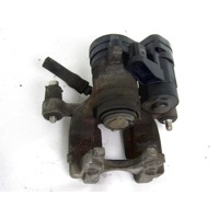 ZADNJE DESNE ZAVORNE CELJUSTI  OEM N. 8V0615424D ORIGINAL REZERVNI DEL VOLKSWAGEN GOLF VII 5G1 BQ1 BE1 BE2 BA5 BV5 MK7 (2012 - 2017)DIESEL LETNIK 2013