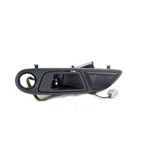 NOTRANJA KLJUKA  OEM N. 8A61-A22601-AFW ORIGINAL REZERVNI DEL FORD FIESTA CB1 CNN MK6 (09/2008 - 11/2012) DIESEL LETNIK 2010