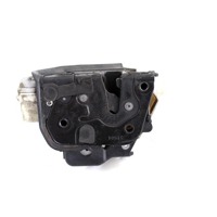 CENTRALNO ZAKLEPANJE PREDNIH LEVIH VRAT OEM N. 4F1837015 ORIGINAL REZERVNI DEL AUDI A3 MK2 8P 8PA 8P1 (2003 - 2008)DIESEL LETNIK 2005