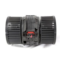 VENTILATOR  KABINE  OEM N. 272108241R ORIGINAL REZERVNI DEL RENAULT MEGANE MK3 BZ0/1 B3 DZ0/1 KZ0/1 BER/SPORTOUR/ESTATE (2009 - 2015) DIESEL LETNIK 2009