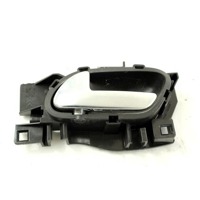 NOTRANJA KLJUKA  OEM N. 96555518VV ORIGINAL REZERVNI DEL PEUGEOT 208 CA CC MK1 (2012 -2019) BENZINA LETNIK 2017