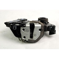 CENTRALNI ZAKLEP SPREDNJIH VRAT  OEM N. 690300D150 ORIGINAL REZERVNI DEL TOYOTA YARIS P9 MK2 (01/2006 - 2009) BENZINA LETNIK 2007