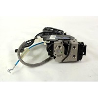 CENTRALNI ZAKLEP SPREDNJIH VRAT  OEM N. A1667200435 ORIGINAL REZERVNI DEL MERCEDES CLASSE B W246 (2011 - 2018)DIESEL LETNIK 2012