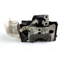 CENTRALNI ZAKLEP SPREDNJIH VRAT  OEM N. 46535997 ORIGINAL REZERVNI DEL FIAT PUNTO 188 188AX MK2 (1999 - 2003) BENZINA LETNIK 2000