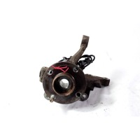 VRTLJIVI LEZAJ DESNO / PESTO KOLESA Z LEZAJEM SPREDAJ OEM N. 1771022 ORIGINAL REZERVNI DEL FORD FIESTA CB1 CNN MK6 (09/2008 - 11/2012) BENZINA/GPL LETNIK 2010