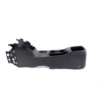 PLASTIKA MED SEDEZI BREZ NASLONJALA ROK OEM N. 969105FA1A ORIGINAL REZERVNI DEL NISSAN MICRA K14 MK5 (DAL 2017) BENZINA LETNIK 2018