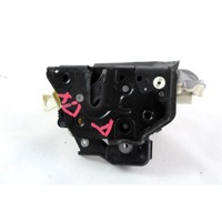 CENTRALNI ZAKLEP SPREDNJIH VRAT  OEM N. 4F1837016 ORIGINAL REZERVNI DEL AUDI A3 MK2R 8P 8PA 8P1 8P7 (2008 - 2012)DIESEL LETNIK 2012