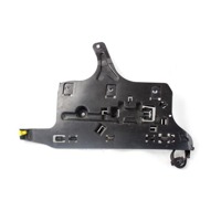 NOSILCI ZADNJEGA ODBIJACA  OEM N. C74960-101 ORIGINAL REZERVNI DEL LAND ROVER RANGE ROVER VELAR L560 (DAL 2017) LETNIK 2019