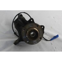 VRTLJIVI LEZAJ DESNO / PESTO KOLESA Z LEZAJEM SPREDAJ OEM N. 1607557580 ORIGINAL REZERVNI DEL PEUGEOT 207 / 207 CC R WA WC WD WK (05/2009 - 2015) BENZINA LETNIK 2011