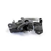 ZAKLEP POKROVA MOTORJA  OEM N. 7242548 ORIGINAL REZERVNI DEL BMW SERIE 4 CABRIO COUPE GRAN COUPE F32/F33/F36/F82 (2013 - 2020)DIESEL LETNIK 2018