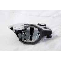 CENTRALNI ZAKLEP SPREDNJIH VRAT  OEM N. 690300D550 ORIGINAL REZERVNI DEL TOYOTA YARIS P13 MK3 XP130 (2011-2017)BENZINA LETNIK 2015