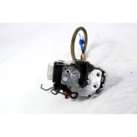 CENTRALNI ZAKLEP SPREDNJIH VRAT  OEM N. 1354708080 ORIGINAL REZERVNI DEL FIAT FIORINO 225 (2007 - 2016) DIESEL LETNIK 2008