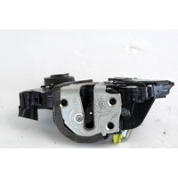 CENTRALNO ZAKLEPANJE PREDNIH LEVIH VRAT OEM N. 693200D070 ORIGINAL REZERVNI DEL TOYOTA YARIS P9 MK2 (01/2006 - 2009) BENZINA LETNIK 2007