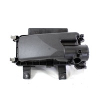 FILTAR ZRAKA OEM N. 177050Y010 ORIGINAL REZERVNI DEL TOYOTA YARIS P9 MK2 R (2009 - 2011)BENZINA LETNIK 2010