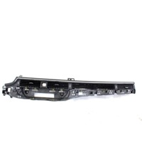 CENTRALNE PREZRACEVALNE SOBE  OEM N. 8W1820902E ORIGINAL REZERVNI DEL AUDI A4 B9 BER/SW/ALLROAD (2015 - 2019)DIESEL LETNIK 2016