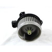 VENTILATOR  KABINE  OEM N. AV272700-0311 ORIGINAL REZERVNI DEL TOYOTA YARIS P9 MK2 (01/2006 - 2009) BENZINA LETNIK 2008