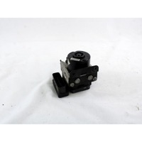 ABS AGREGAT S PUMPO OEM N. 8V512M110AD ORIGINAL REZERVNI DEL FORD FIESTA CB1 CNN MK6 (09/2008 - 11/2012) DIESEL LETNIK 2008