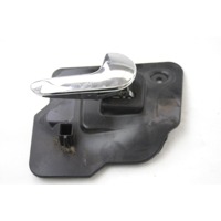 NOTRANJA KLJUKA  OEM N. 13121859 ORIGINAL REZERVNI DEL OPEL MERIVA A X03 R (2006 - 2010) BENZINA LETNIK 2008