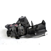 CENTRALNI ZAKLEP SPREDNJIH VRAT  OEM N. 7M5A-R21812-AA ORIGINAL REZERVNI DEL FORD FOCUS DA HCP DP MK2 R BER/SW (2008 - 2011) DIESEL LETNIK 2008