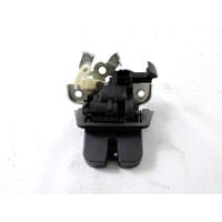 ZAKLEPANJE PRTLJA?NIH VRAT  OEM N. 8K9827505 ORIGINAL REZERVNI DEL AUDI A4 B8 8K2 BER/SW/CABRIO (2007 - 11/2015) DIESEL LETNIK 2009