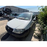 FIAT PUNTO VAN 1.3 D 51KW 5M 3P (2004) RICAMBI USATI AUTO IN PIAZZALE 