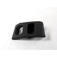 MONTA?NI DELI /  ARMATURNE PLOSCE SPODNJI OEM N. 13311820 ORIGINAL REZERVNI DEL OPEL CORSA D S07 (2006 - 2011) DIESEL LETNIK 2010