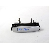 ZUNANJA KLJUKA SPREDNJA DESNA VRATA OEM N. 8E0839207 ORIGINAL REZERVNI DEL AUDI A4 B6 8E2 8E5 BER/SW (2001 - 2005) DIESEL LETNIK 2002