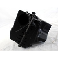 FILTAR ZRAKA OEM N. 4M51-9600-AG ORIGINAL REZERVNI DEL VOLVO V50 545 (2004 - 05/2007) DIESEL LETNIK 2004