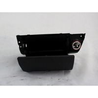 PEPELNIK / DRZALA ZA PIJACO OEM N. 1T1857961K71N ORIGINAL REZERVNI DEL VOLKSWAGEN TOURAN 1T3 MK1 R2 (2010 - 2015) DIESEL LETNIK 2015