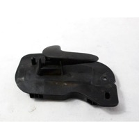 NOTRANJA KLJUKA  OEM N. 24423523 ORIGINAL REZERVNI DEL OPEL CORSA C X01 (10/2000 - 2004) BENZINA LETNIK 2001