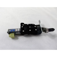 ZAKLEPANJE PRTLJA?NIH VRAT  OEM N. 8W9827851A ORIGINAL REZERVNI DEL AUDI A4 B9 BER/SW/ALLROAD (2015 - 2019)DIESEL LETNIK 2017