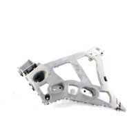 850420009R SUPPORTO PARAURTI POSTERIORE LATO SINISTRO RENAULT MEGANE 3 SW 1.5 D 70KW 6M 5P (2015) RICAMBIO USATO