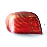 815610D070 FARO FANALE POSTERIORE SINISTRO TOYOTA YARIS 1.0 B 48KW 5M 3P (2003) RICAMBIO USATO