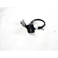 68068292AA PORTA INGRESSO USB AUX FIAT FREEMONT 2.0 D 125KW 6M 5P (2012) RICAMBIO USATO