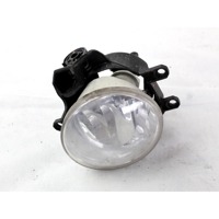 81210-02110 FARO FANALE PROIETTORE FENDINEBBIA ANTERIORE DESTRO TOYOTA YARIS P13 1.0 I 54KW AUT 5P (2018) RICAMBIO USATO