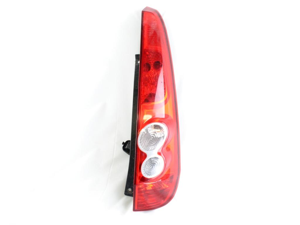 6S61-13404-AG FARO FANALE POSTERIORE DESTRO FORD FIESTA 1.2 B 55KW 5M 5P (2007) RICAMBIO USATO