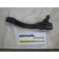 NOSILCI MOTORJA/DRUGO OEM N. 5711242050 ORIGINAL REZERVNI DEL TOYOTA RAV 4 A2 MK2 (2000 - 2006) DIESEL LETNIK 2003