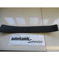 NOTRANJA OBLOGA PRAGA  OEM N. 8E0853375 ORIGINAL REZERVNI DEL AUDI A4 B6 8E2 8E5 BER/SW (2001 - 2005) DIESEL LETNIK 2003