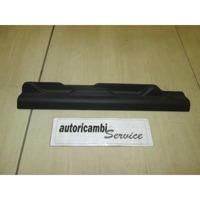 NOTRANJA OBLOGA PRAGA  OEM N. L0249611AA ORIGINAL REZERVNI DEL BMW SERIE 3 F30/F31 BER/SW (2012 - 2019) DIESEL LETNIK 2013