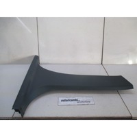 8A61-A243W06 RIVESTIMENTO INFERIORE MONTANTE CENTRALE LATO DESTRO FORD FIESTA 1.4 G 71KW 5M 5P (2010) RICAMBIO USATO 