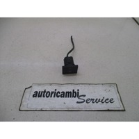 RAZLICNA STIKALA  OEM N. 7M5T-180621 ORIGINAL REZERVNI DEL FORD FOCUS CMAX DM2 MK1 R (04/2007 - 2010) DIESEL LETNIK 2007