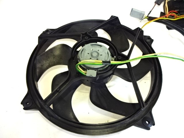 VENTILATOR HLADILNIKA OEM N. 1831237016 ORIGINAL REZERVNI DEL PEUGEOT PARTNER/RANCH MK1 R (2002-2008)BENZINA LETNIK 2005