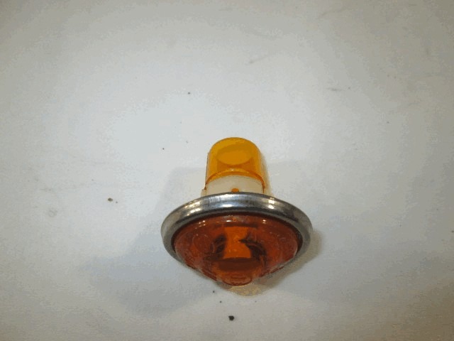 SPREDNJI INDIKATOR OEM N. 200511 ORIGINAL REZERVNI DEL FIAT 128 (1969 - 1983)BENZINA LETNIK 1969