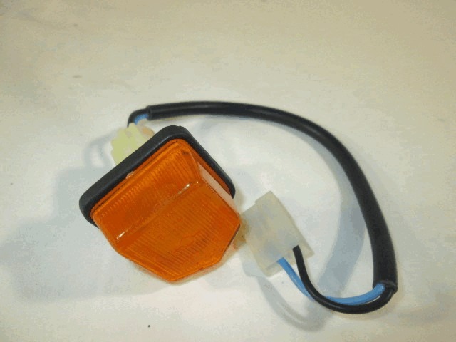 SPREDNJI INDIKATOR OEM N. 35140000 ORIGINAL REZERVNI DEL FIAT 127 (1971 - 1987)BENZINA LETNIK 1971