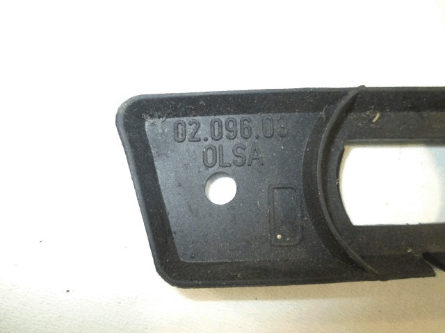 SPREDNJI INDIKATOR OEM N. 02.096.03 ORIGINAL REZERVNI DEL FIAT 131 (1974 - 1985)BENZINA LETNIK 1974